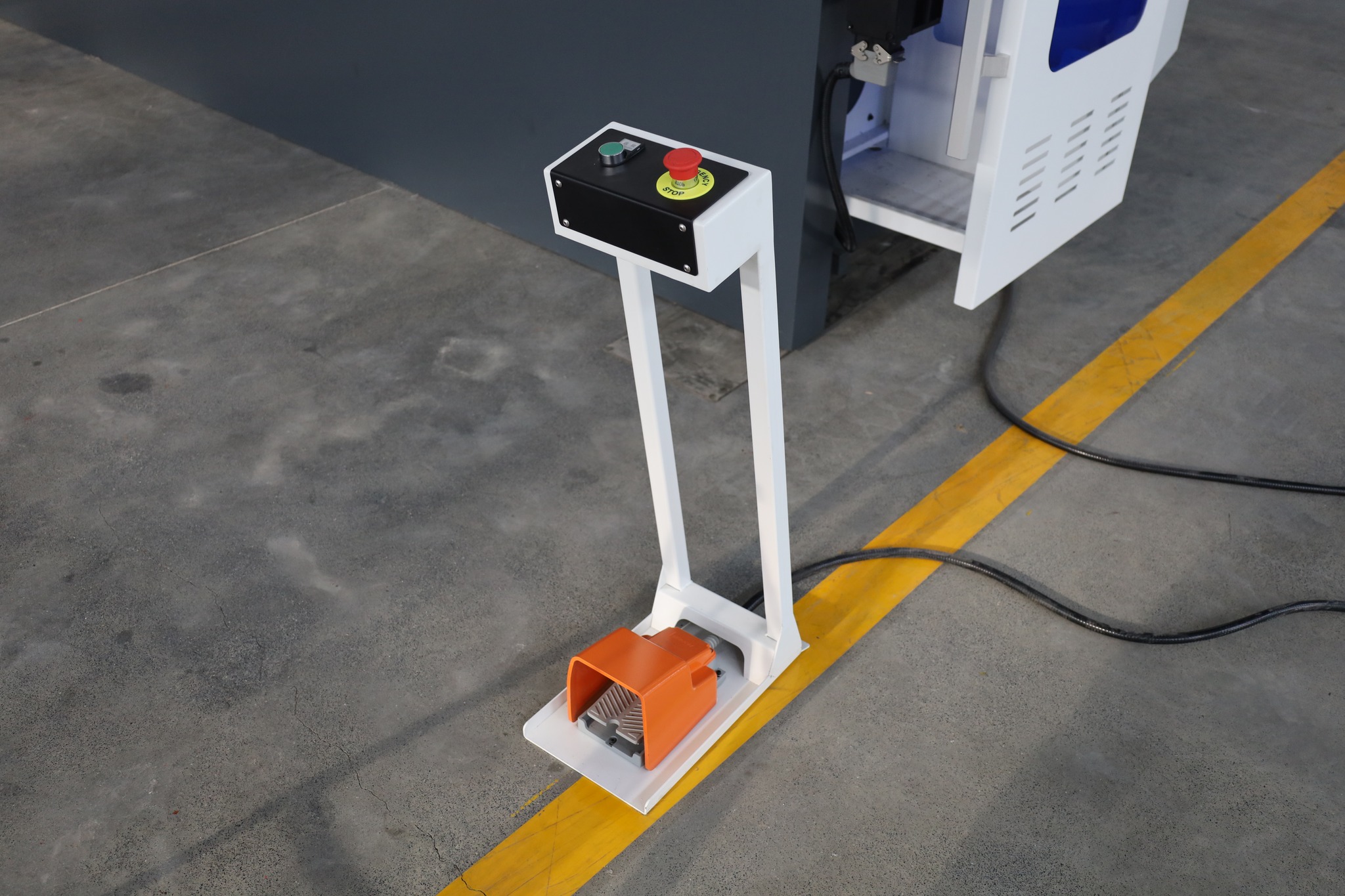 zfymachine-footpedal-footswitch